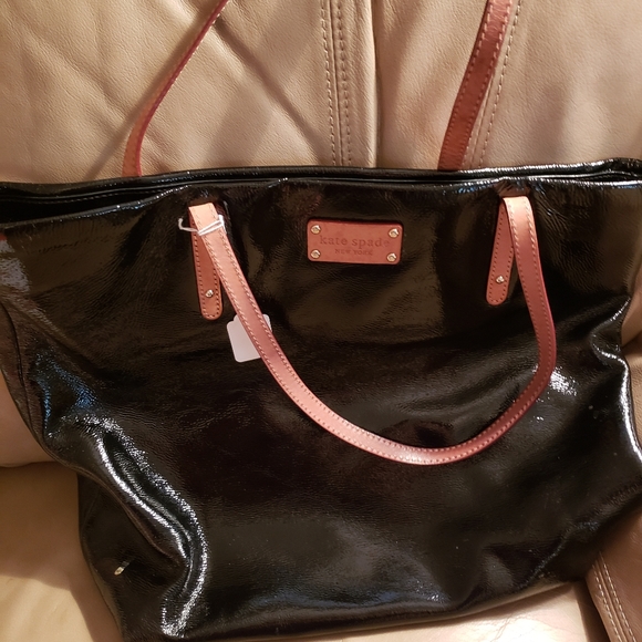 kate spade Handbags - Kate Spade tote